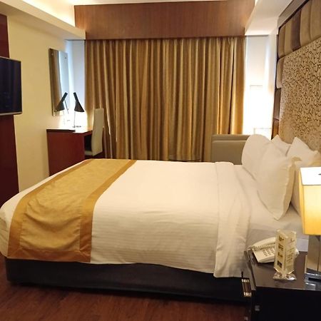 Hotel Oxina Lygon Tiruchirappalli 外观 照片